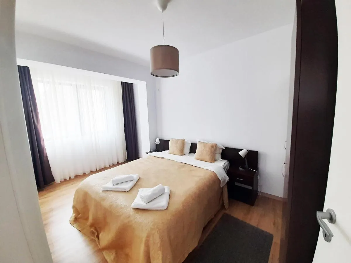White Flat Apartment Bucharest